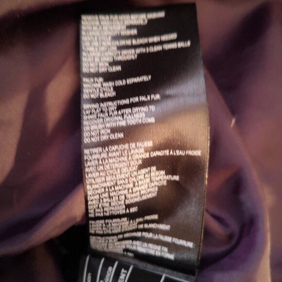 Calvin Klein Ladies Purple Puffy Full Zip Size Medium Coat - Picture 6 of 15